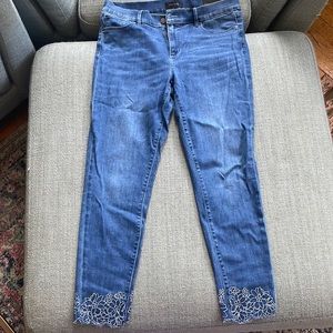 Ann Taylor Skinny Jeans NWT